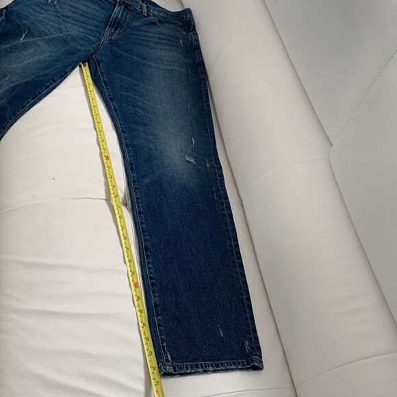Lucky Brand 221 Original Straight Distressed Jeans Men’s Denim Size 36/32 - Picture 5 of 11
